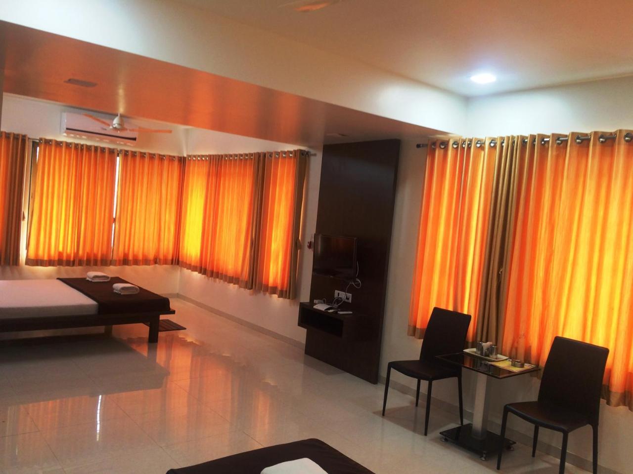 Hotel Shiva'S Inn Trimbak Luaran gambar